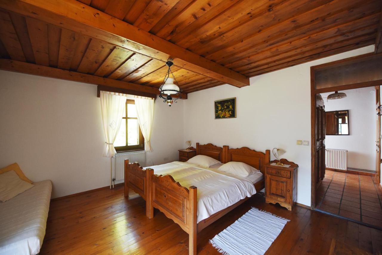 Domacija Seruga Countryside Hotel Novo Mesto Buitenkant foto